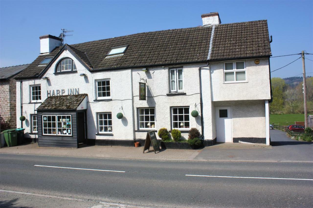 The Harp Inn Glasbury Екстериор снимка